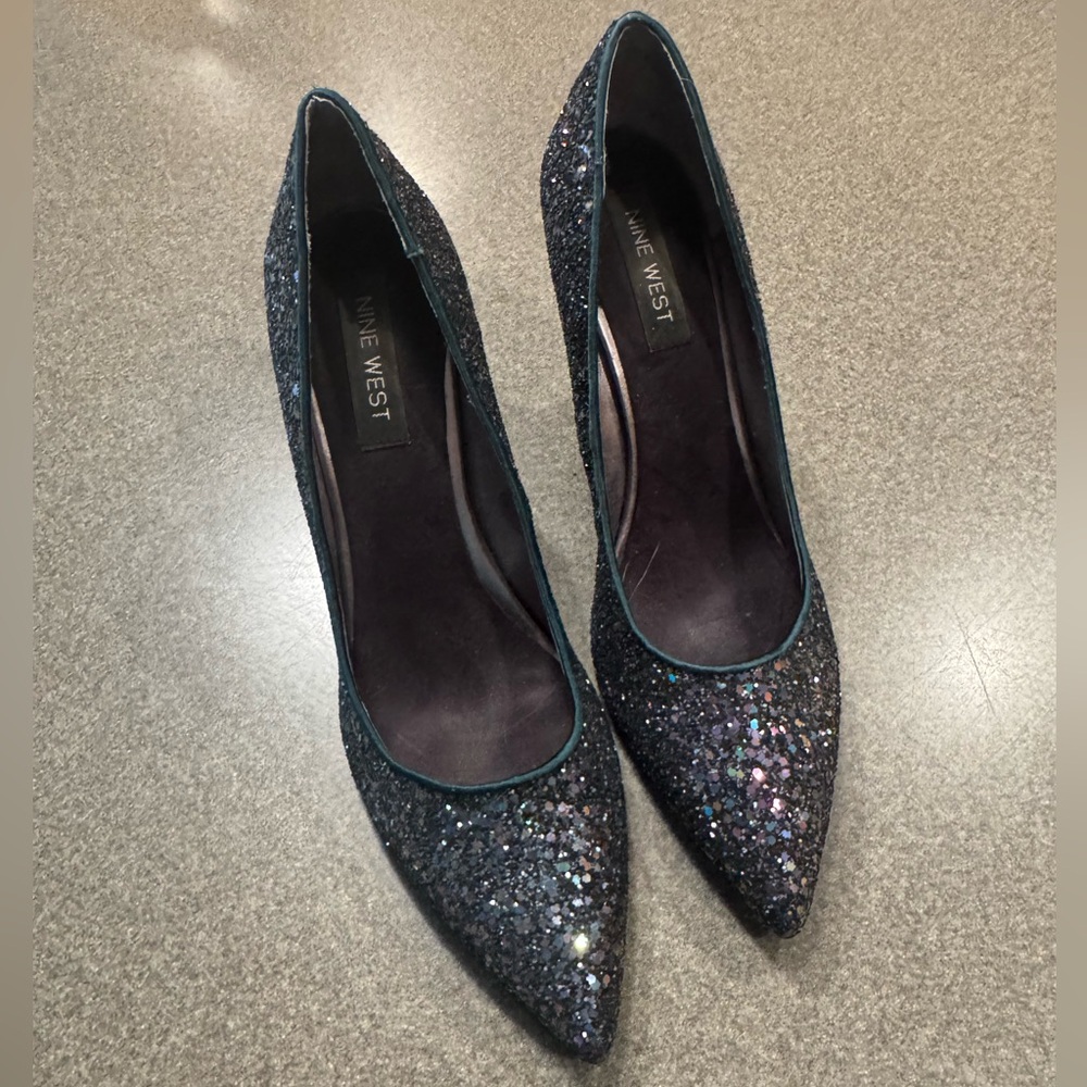 Nine West Glitter Pumps - size 8